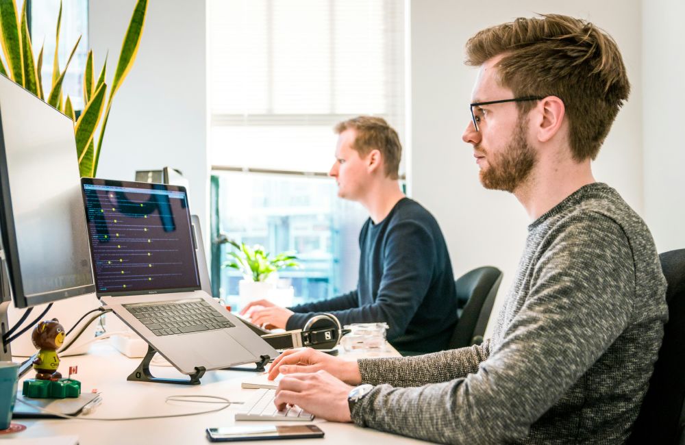 Emerging Trends in Web Application Development for Canadian Enterprises